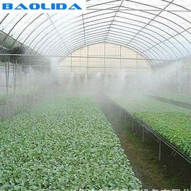 Usines agricoles de ferme élevant le système d'irrigation automatique de serre chaude
